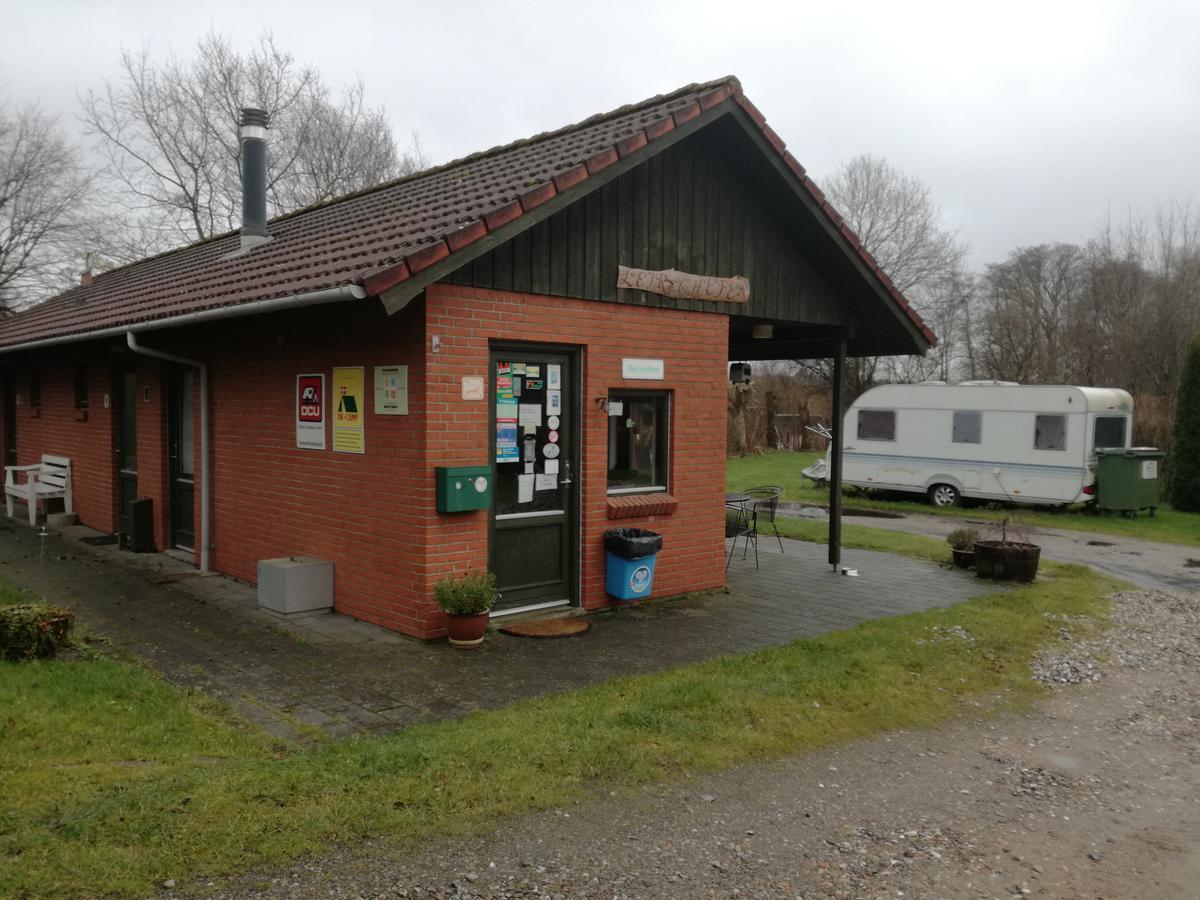 Hjemstavnsgardens Camping & Cottages Glamsbjerg المظهر الخارجي الصورة