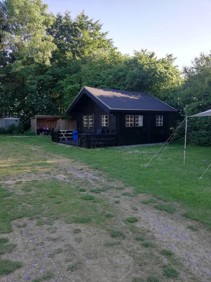 Hjemstavnsgardens Camping & Cottages Glamsbjerg المظهر الخارجي الصورة